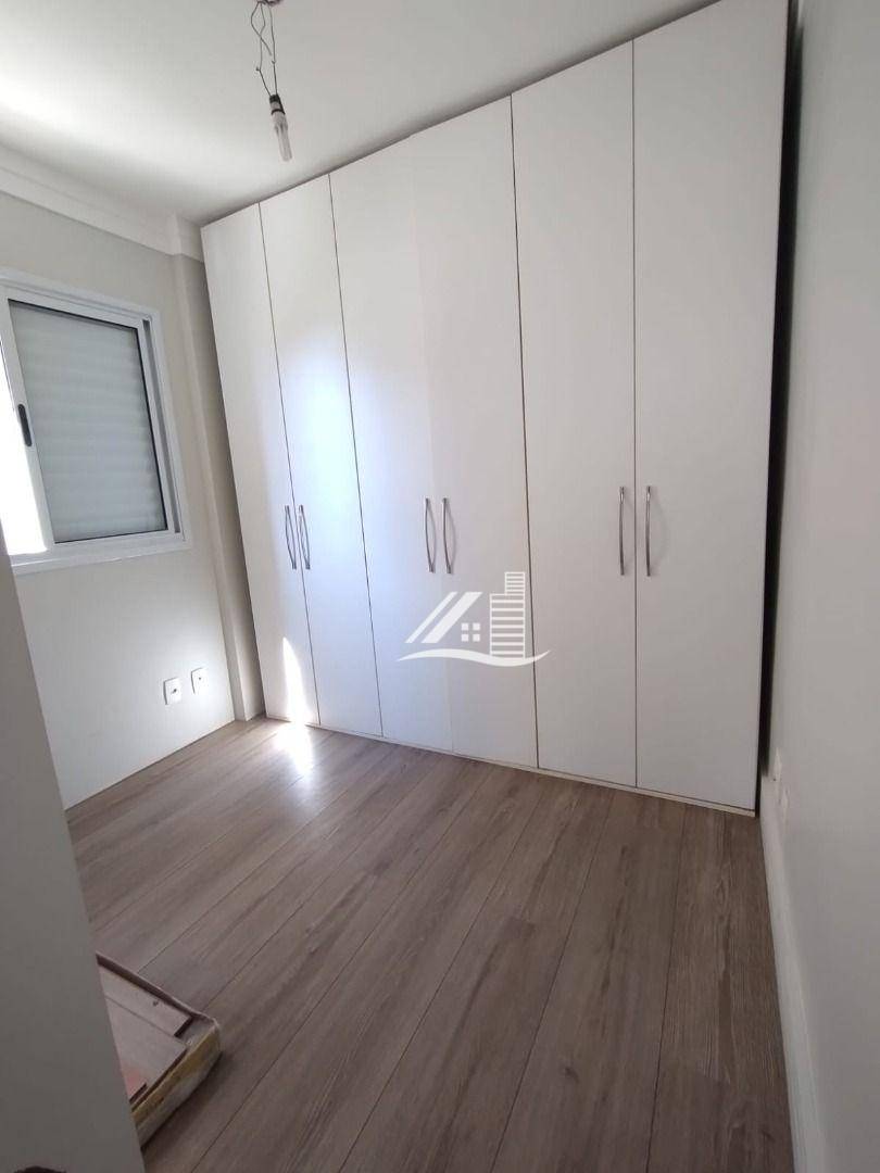 Apartamento à venda com 2 quartos, 70m² - Foto 8