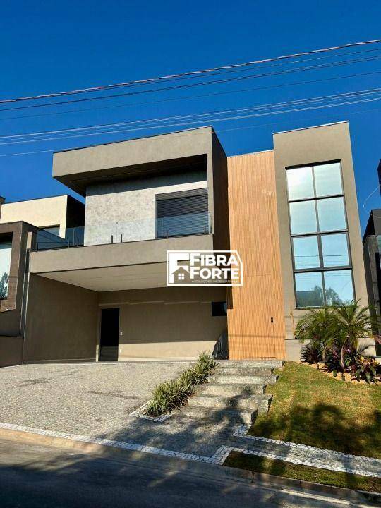 Casa de Condomínio à venda com 4 quartos, 266m² - Foto 1