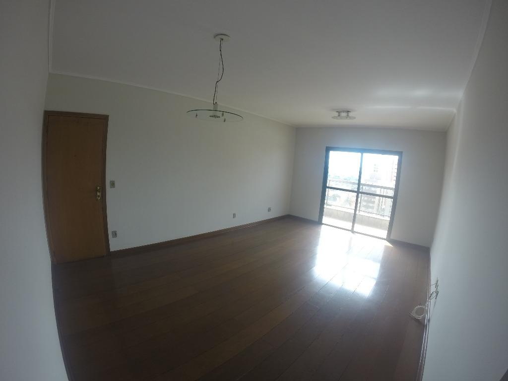 Apartamento, 3 quartos, 130 m² - Foto 1