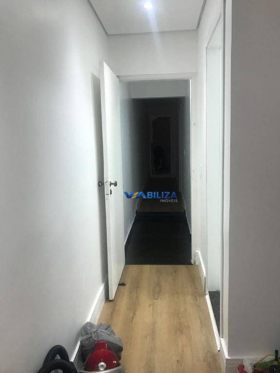 Sobrado à venda com 3 quartos, 332m² - Foto 19