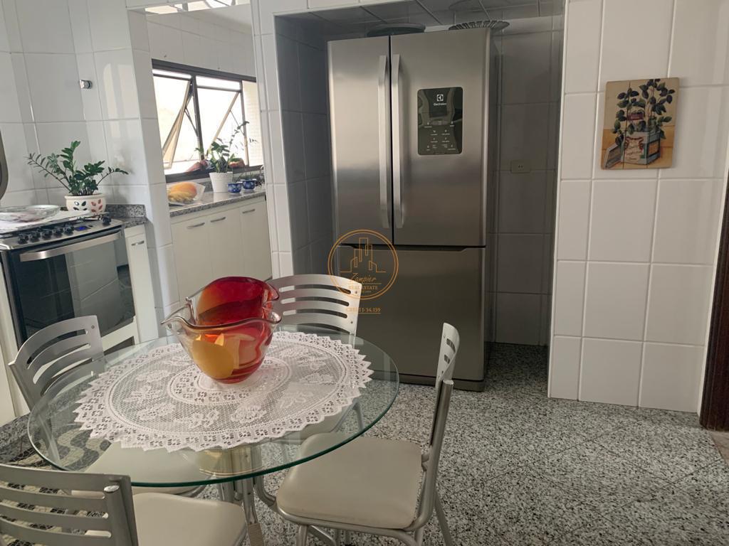 Apartamento à venda com 4 quartos, 257m² - Foto 21