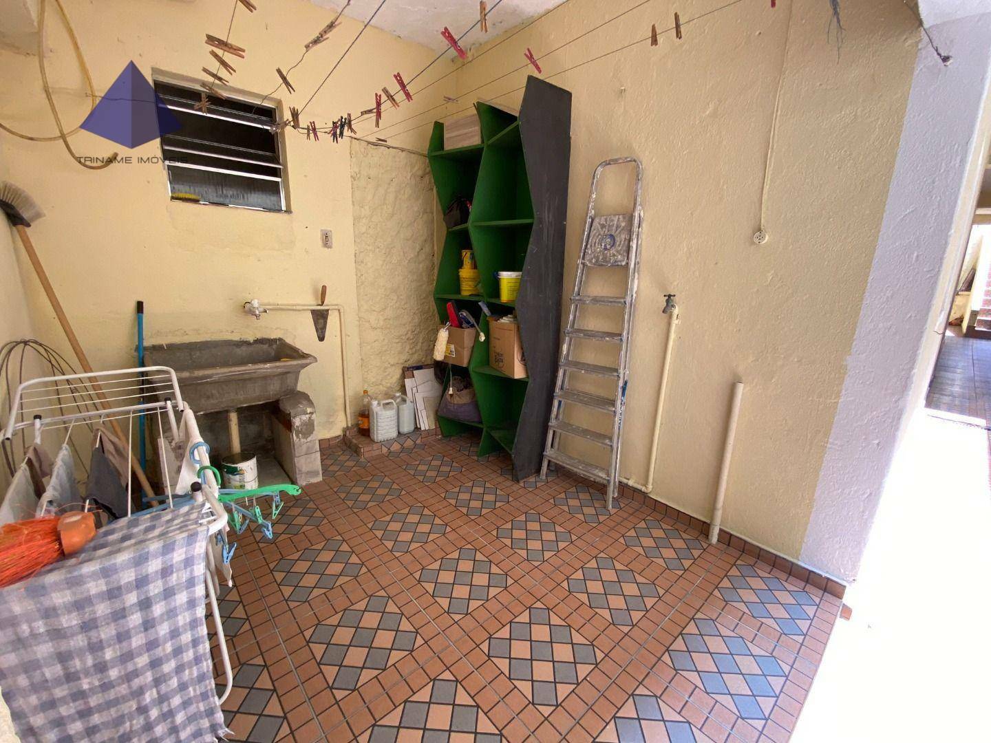 Casa à venda com 6 quartos, 250M2 - Foto 24