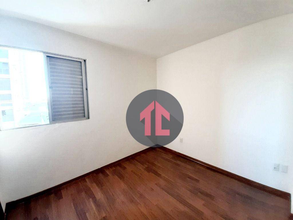 Apartamento à venda com 1 quarto, 55m² - Foto 17