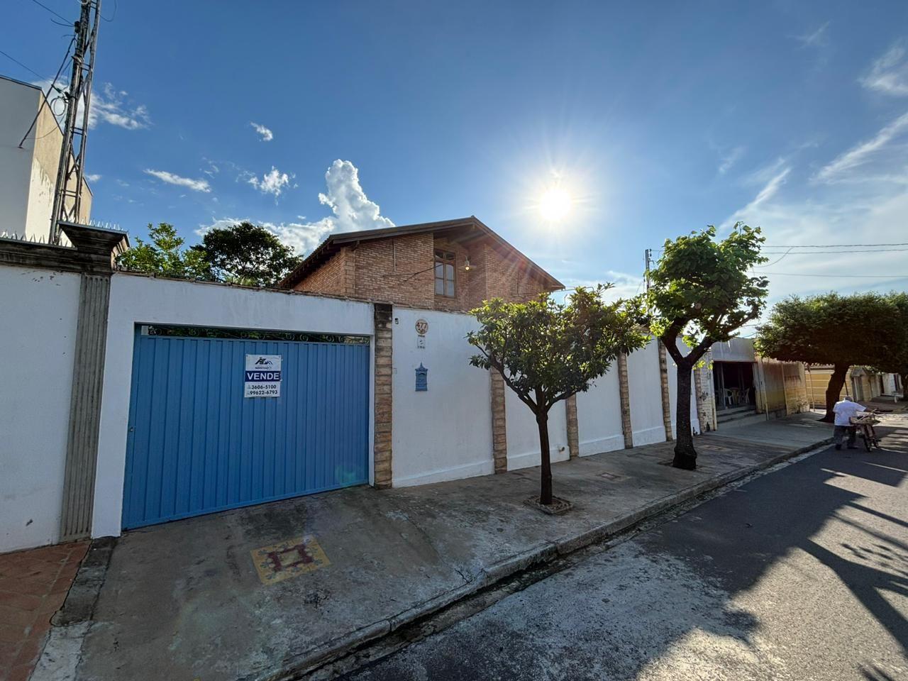 Casa à venda com 3 quartos, 150m² - Foto 3