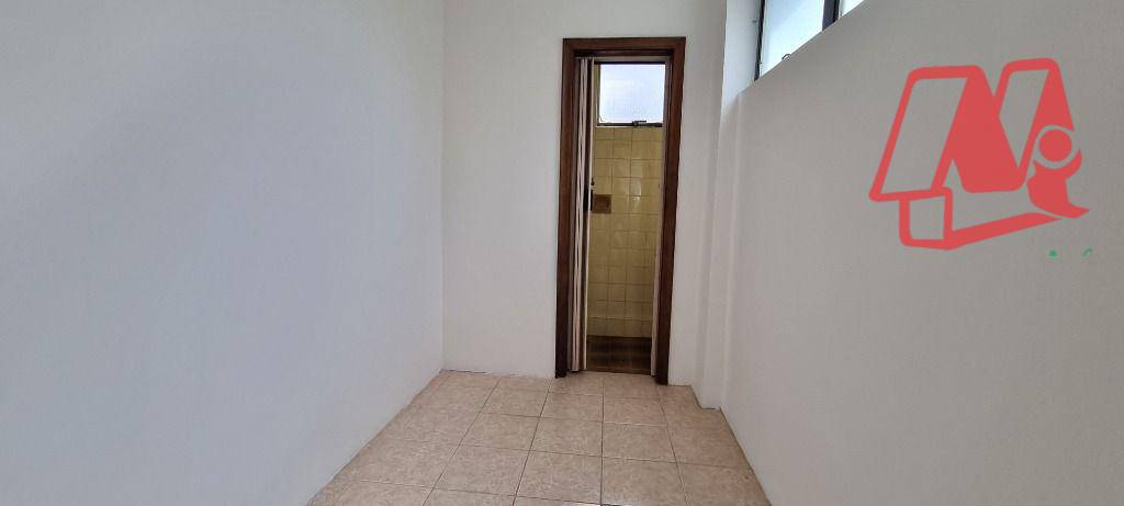 Apartamento para alugar com 3 quartos, 110m² - Foto 10