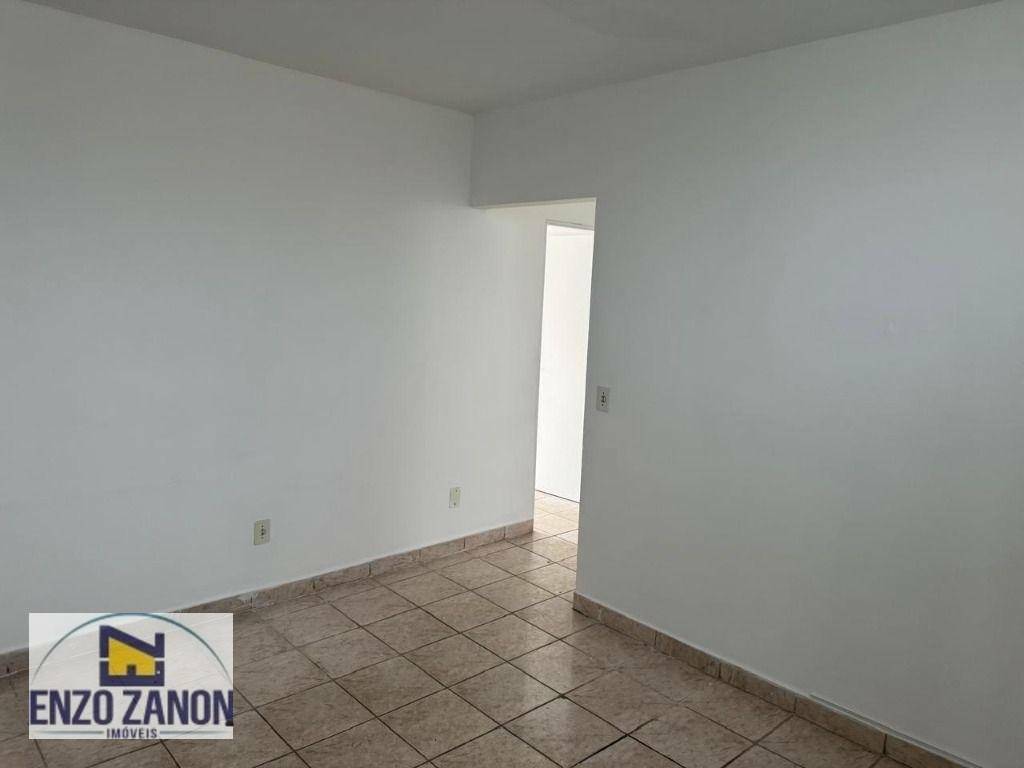 Apartamento para alugar com 2 quartos, 70m² - Foto 19