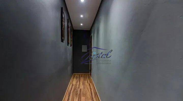 Apartamento à venda com 2 quartos, 70m² - Foto 3