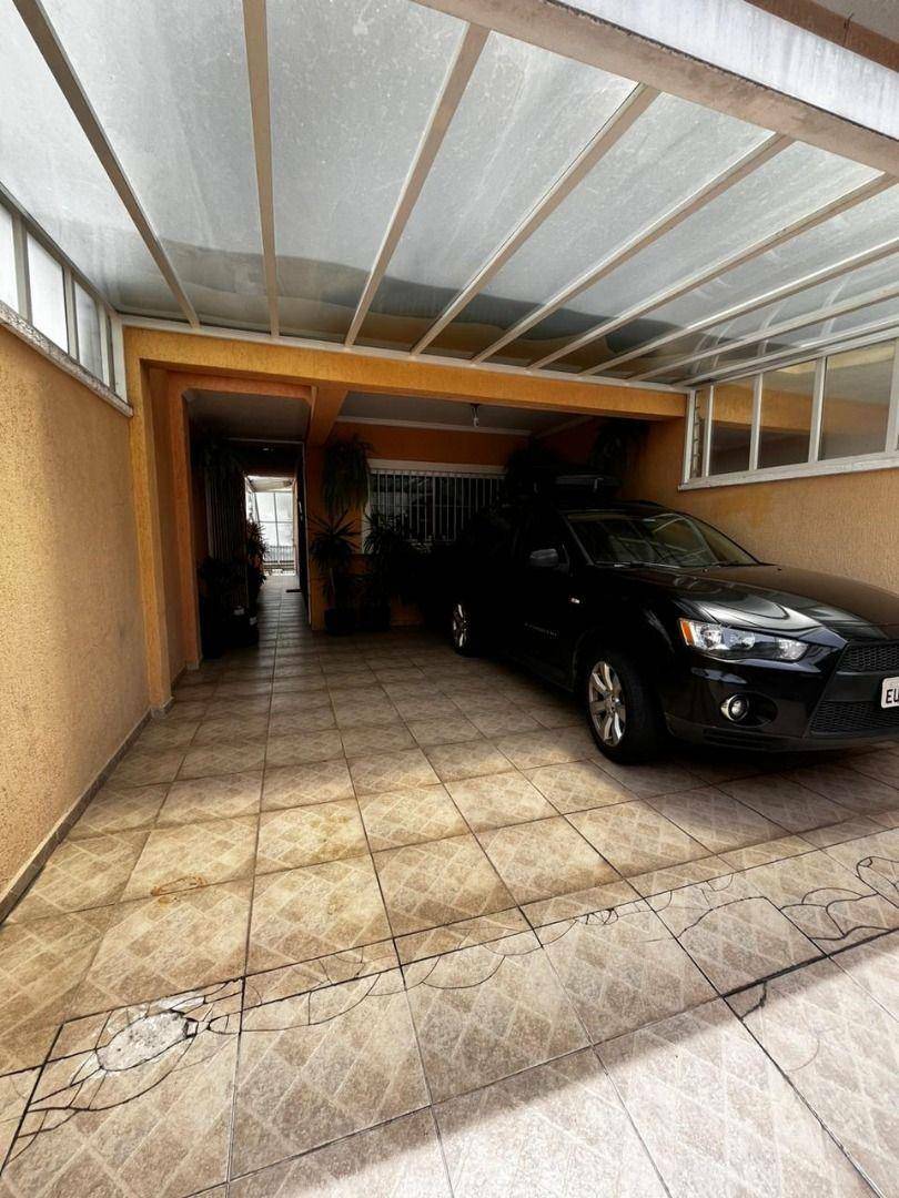 Sobrado à venda e aluguel com 3 quartos, 160m² - Foto 28