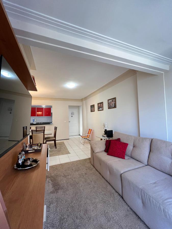 Apartamento à venda com 2 quartos, 70m² - Foto 5