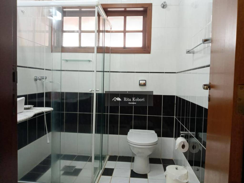 Casa de Condomínio à venda com 5 quartos, 450m² - Foto 28