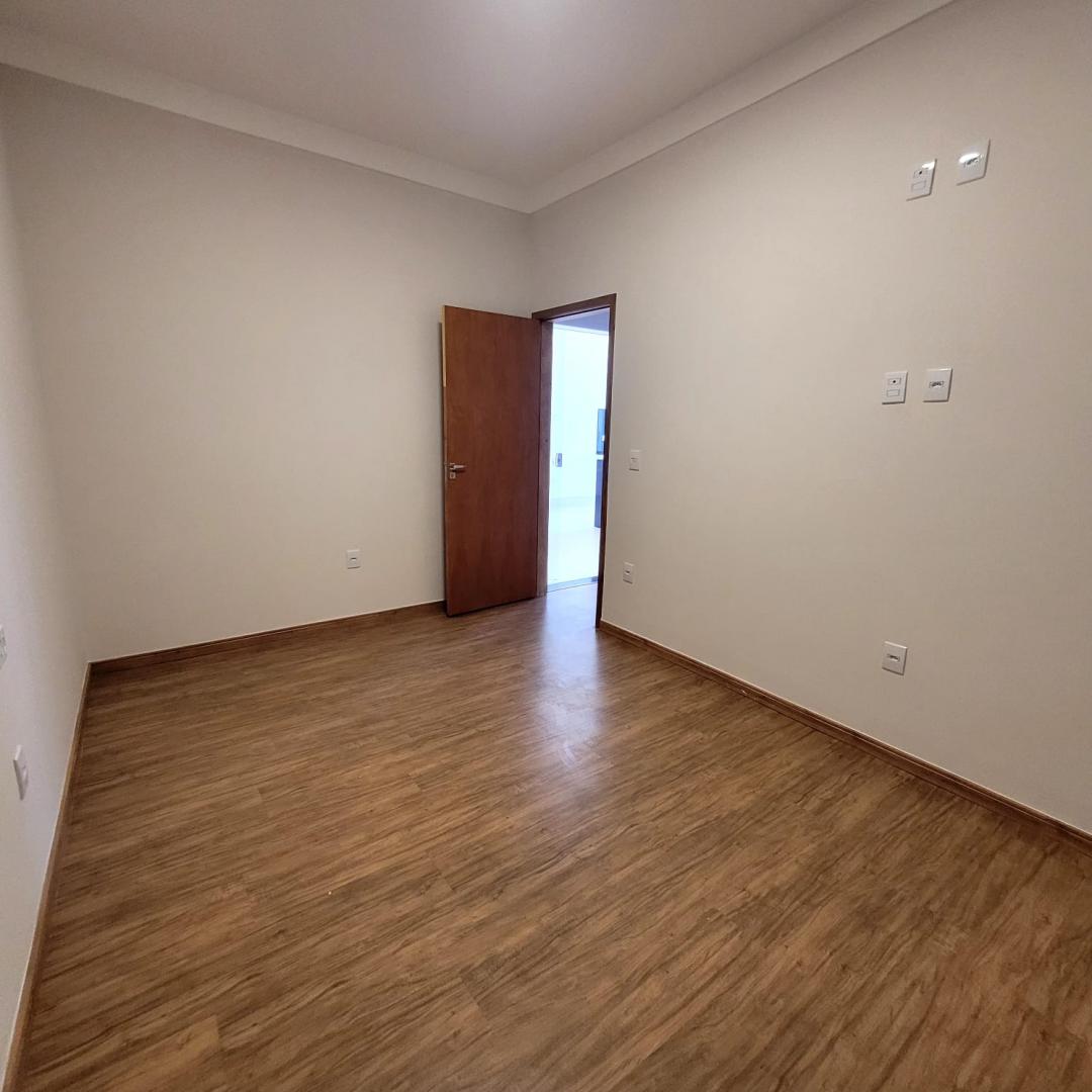 Casa à venda com 3 quartos, 136m² - Foto 6