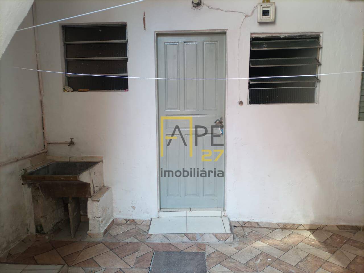 Casa, 1 quarto, 40 m² - Foto 1