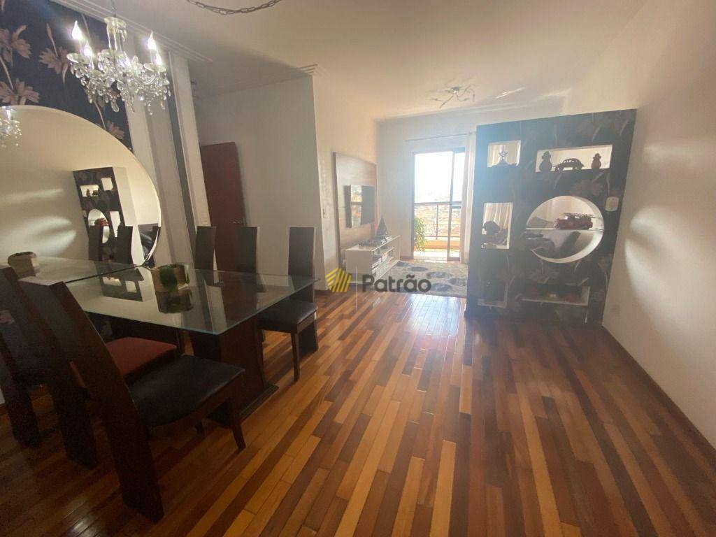 Apartamento à venda com 4 quartos, 115m² - Foto 11