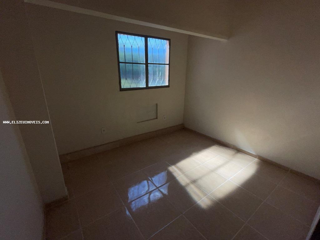 Casa à venda com 2 quartos, 400m² - Foto 9