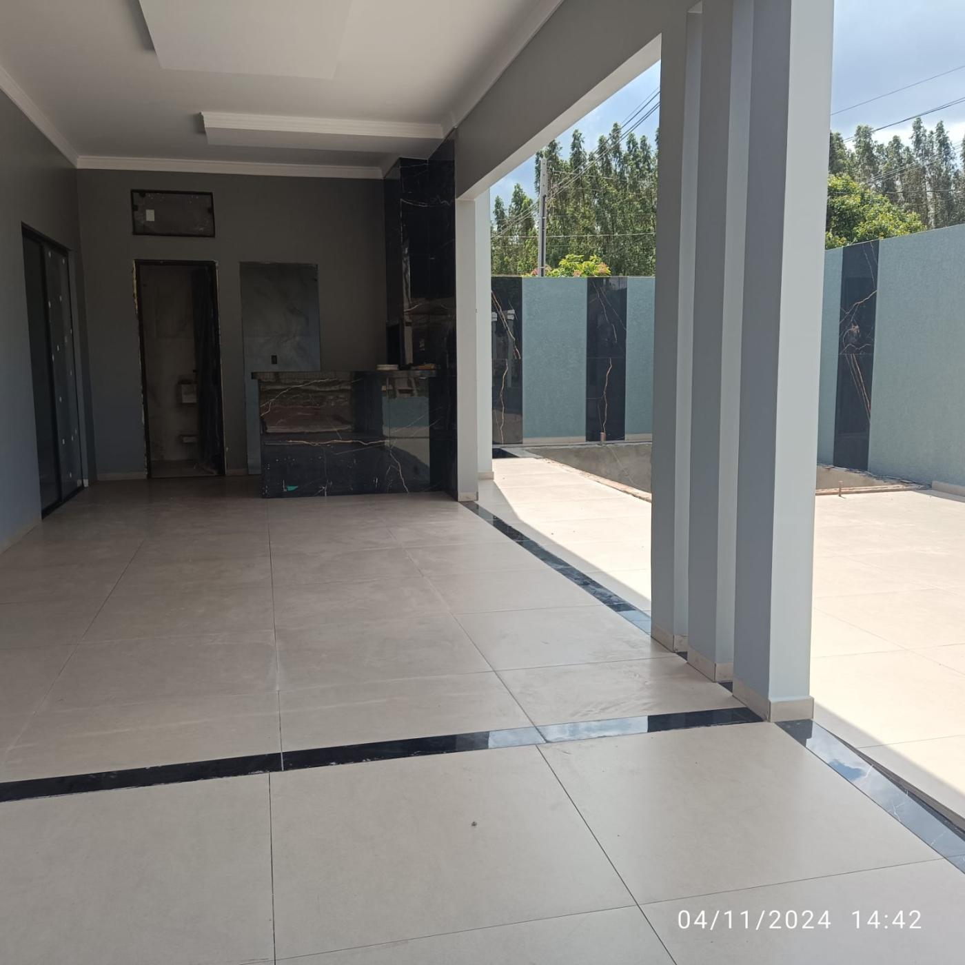 Casa à venda com 3 quartos, 113m² - Foto 3