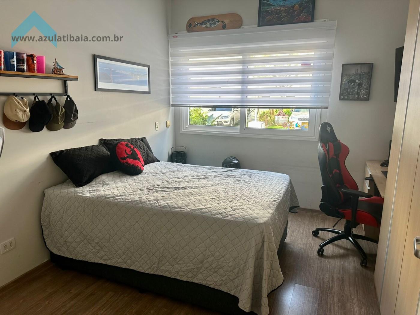 Casa de Condomínio à venda com 4 quartos, 244m² - Foto 13