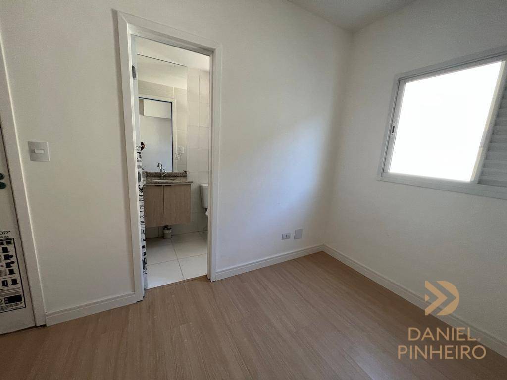 Apartamento à venda com 3 quartos, 117m² - Foto 17