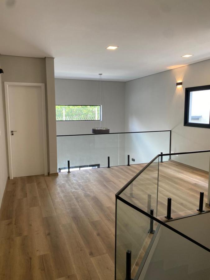 Casa à venda com 4 quartos, 306m² - Foto 13