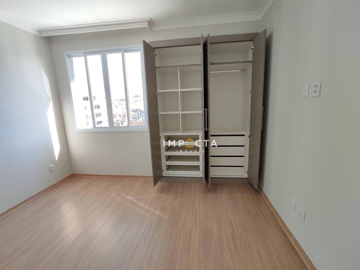 Apartamento à venda com 3 quartos, 130m² - Foto 27