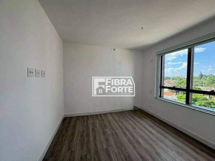 Apartamento à venda com 3 quartos, 125m² - Foto 6