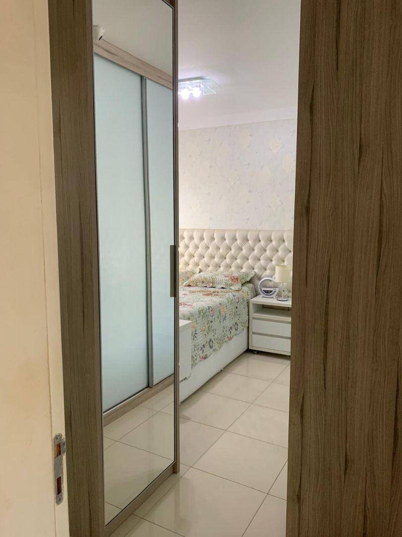 Apartamento à venda com 2 quartos, 67m² - Foto 13