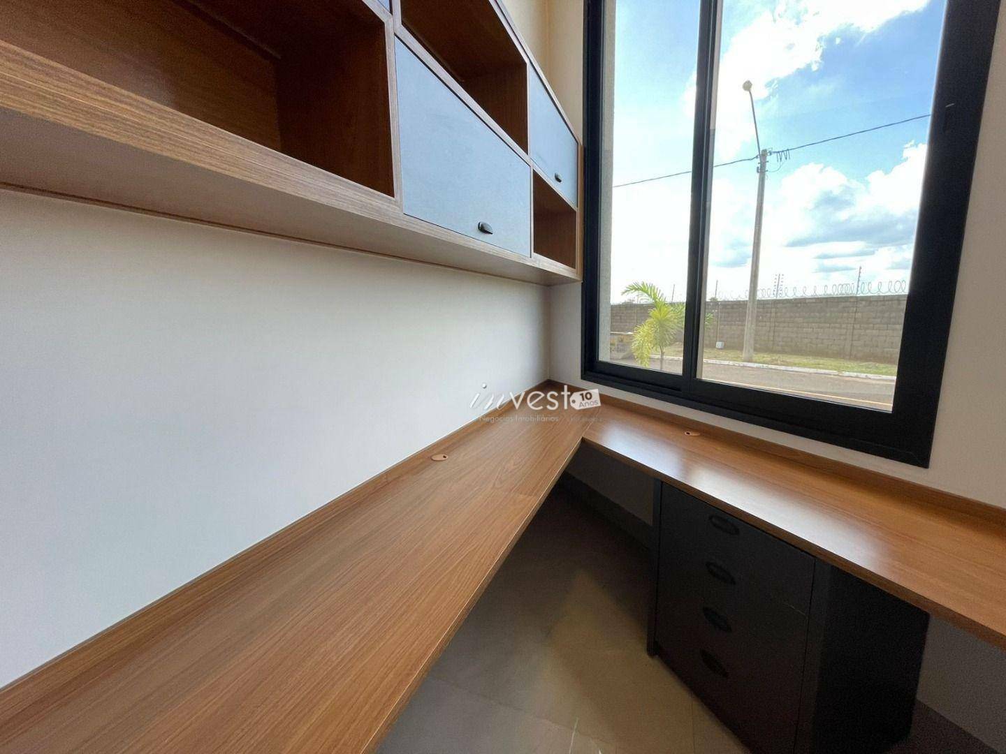 Casa à venda com 3 quartos, 226m² - Foto 5