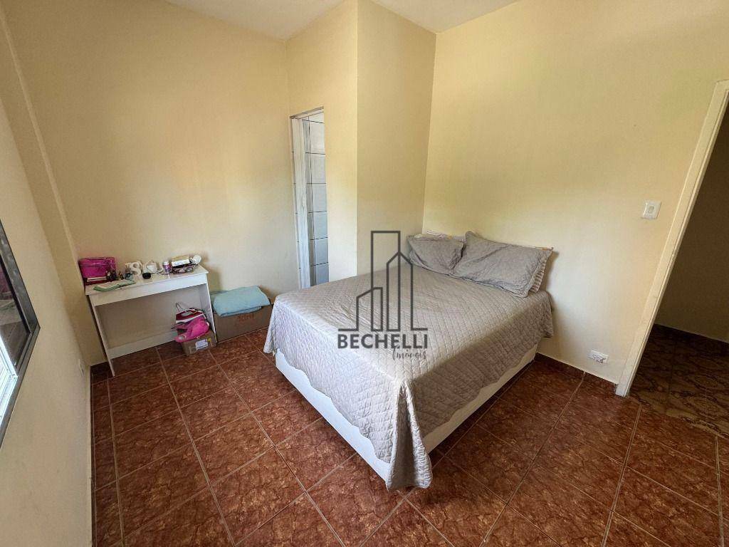 Casa para alugar com 3 quartos, 190m² - Foto 10