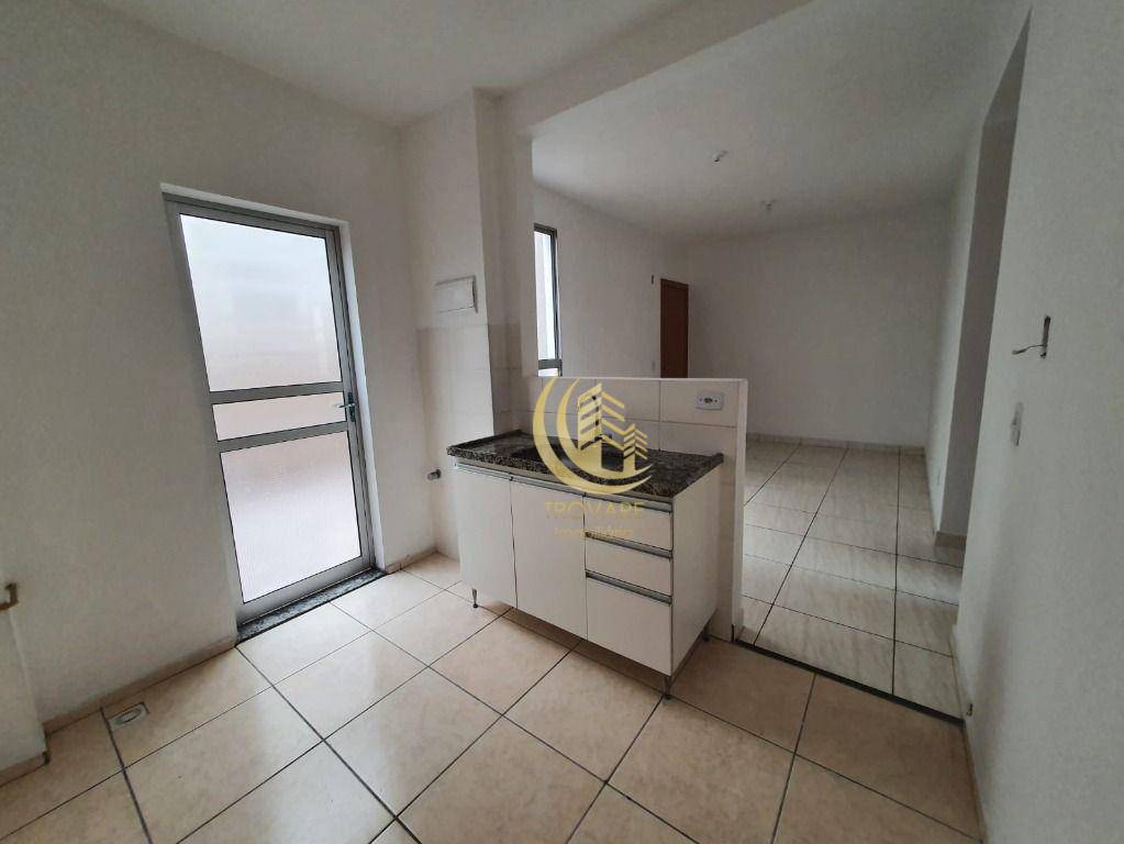 Apartamento à venda com 2 quartos, 63m² - Foto 9