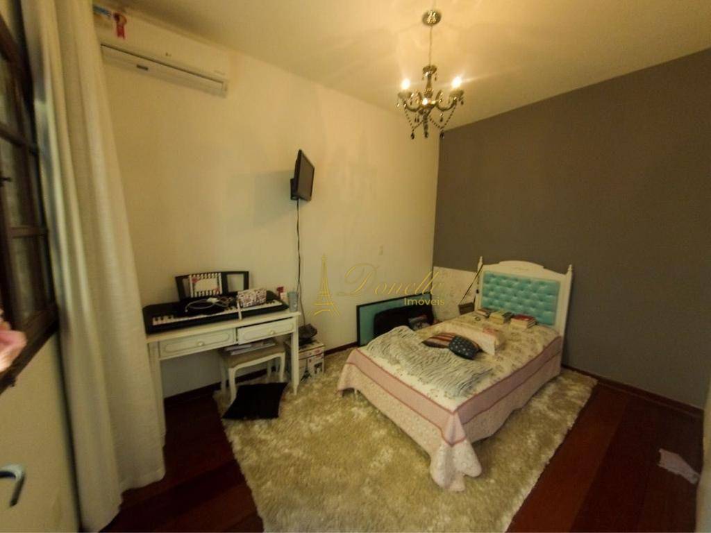 Sobrado à venda com 4 quartos, 560m² - Foto 26