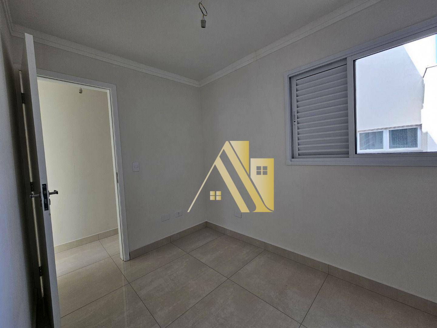 Cobertura à venda com 2 quartos, 88m² - Foto 5