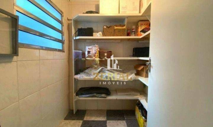 Sobrado à venda com 3 quartos, 550m² - Foto 19