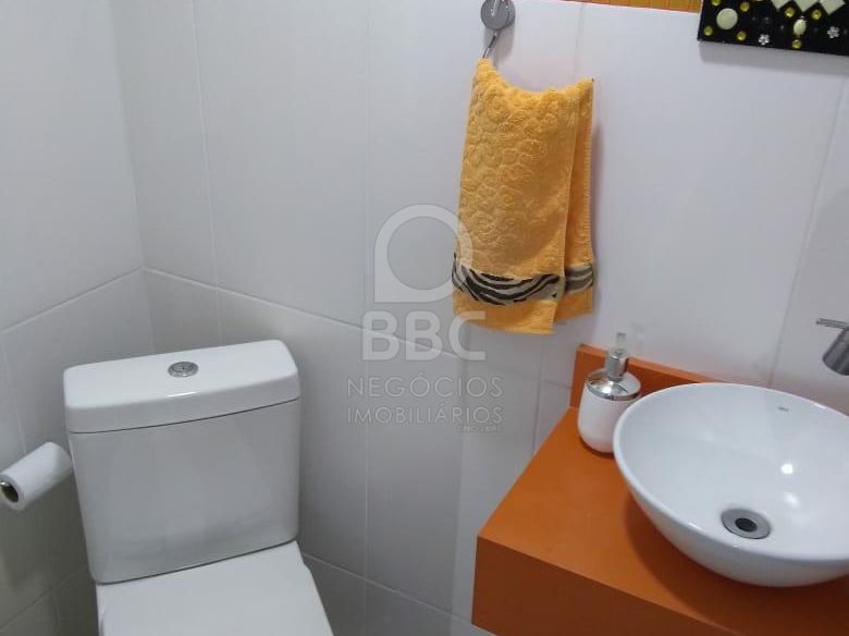 Sobrado à venda com 3 quartos, 308m² - Foto 32