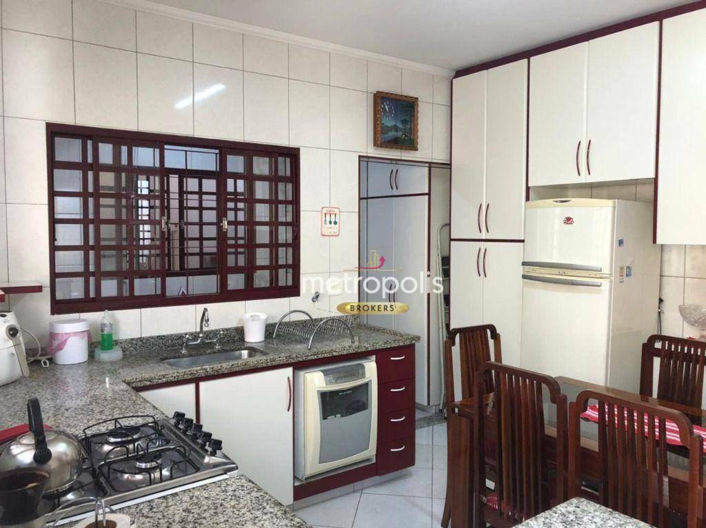 Sobrado à venda com 3 quartos, 290m² - Foto 4