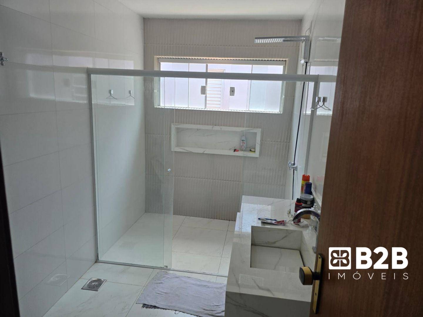Casa à venda com 5 quartos, 290m² - Foto 23