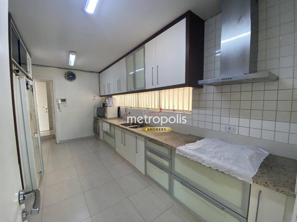 Sobrado à venda com 5 quartos, 350m² - Foto 39