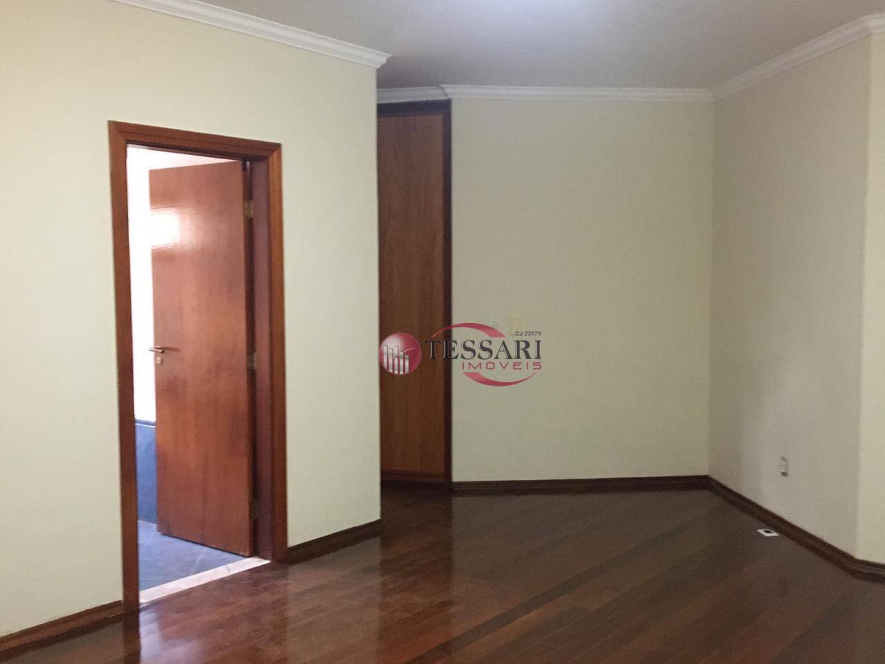 Casa à venda com 6 quartos, 400m² - Foto 15