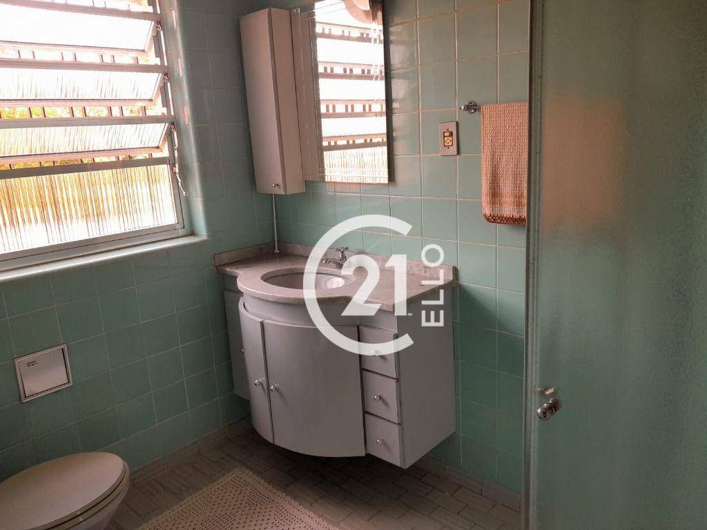 Casa à venda e aluguel com 3 quartos, 184m² - Foto 11