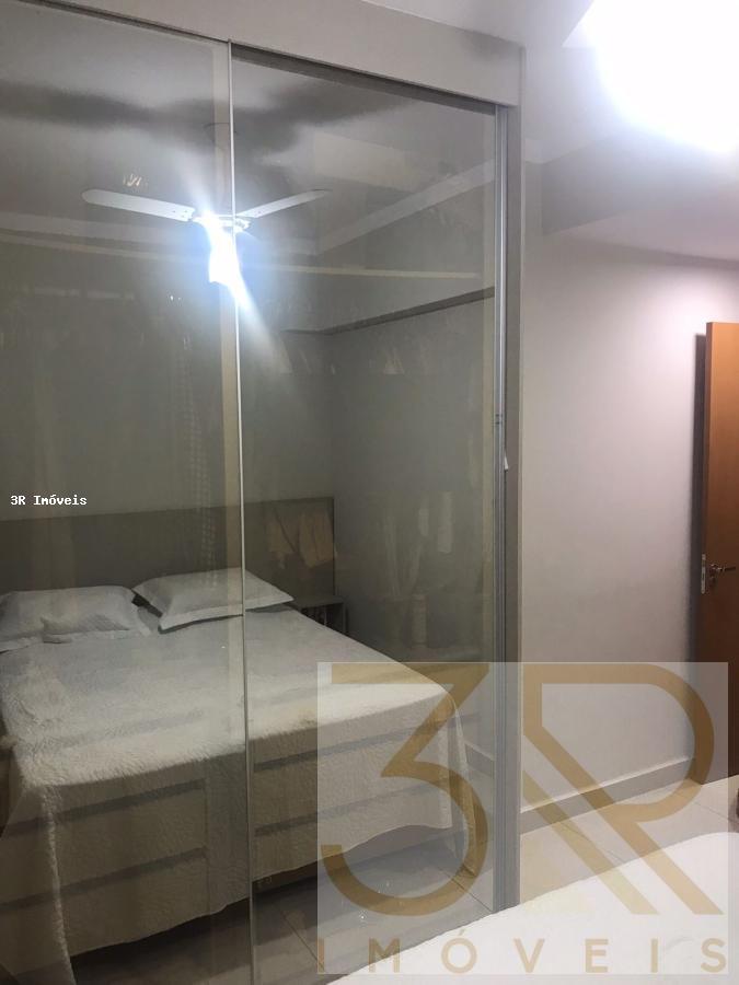 Apartamento para alugar com 2 quartos, 60m² - Foto 12