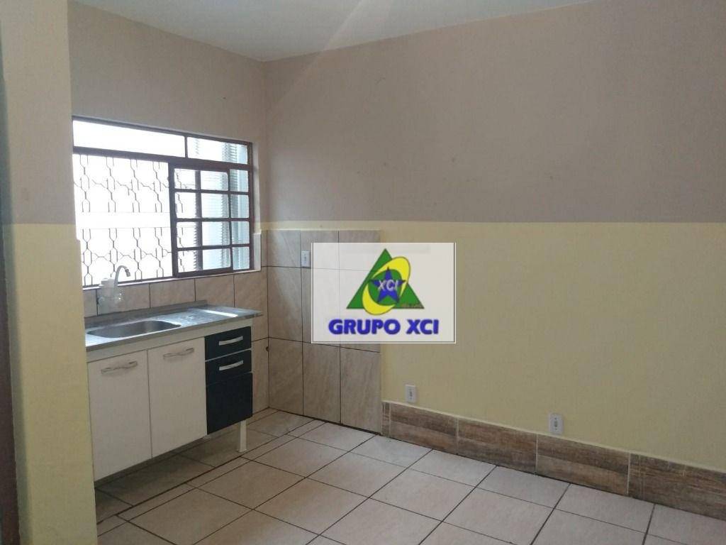 Casa à venda com 2 quartos, 260m² - Foto 13