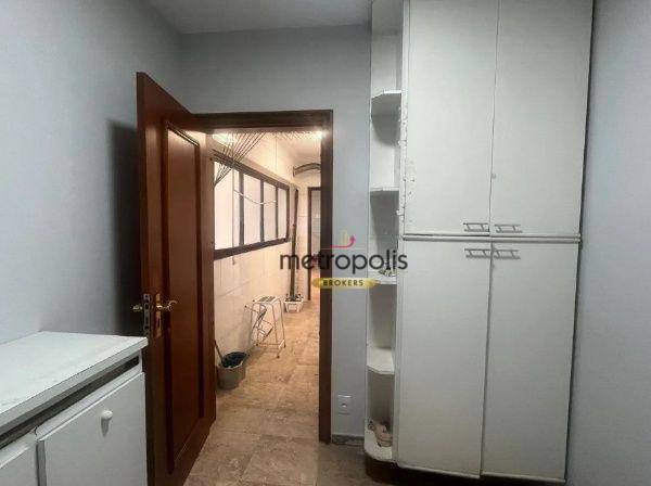 Apartamento para alugar com 4 quartos, 210m² - Foto 10