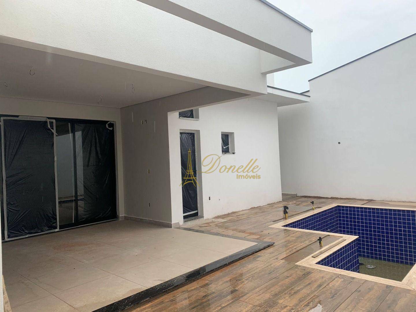 Sobrado à venda com 3 quartos, 294m² - Foto 3