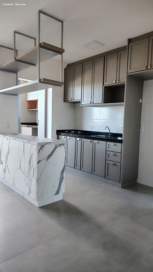 Apartamento para alugar com 2 quartos, 65m² - Foto 16