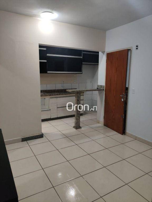 Apartamento à venda com 2 quartos, 48m² - Foto 4