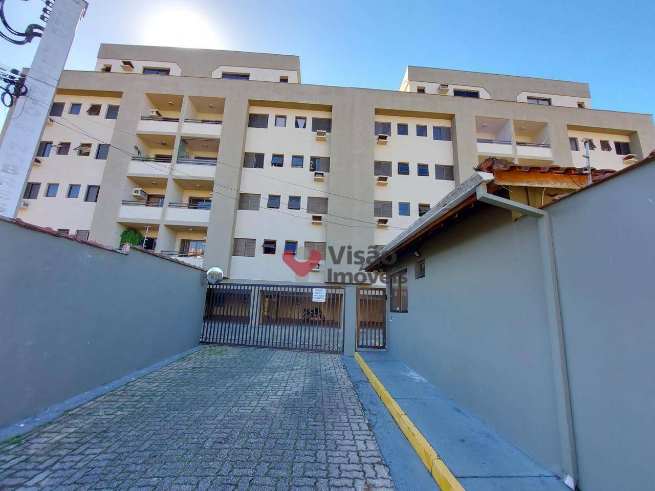 Apartamento à venda com 3 quartos, 185m² - Foto 23