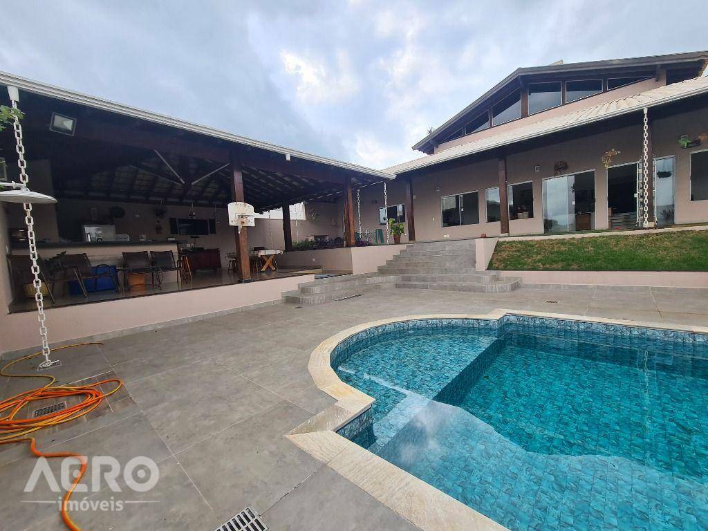 Casa de Condomínio à venda com 4 quartos, 200m² - Foto 26