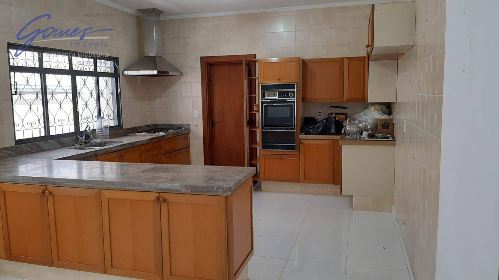 Casa à venda com 3 quartos, 348m² - Foto 12