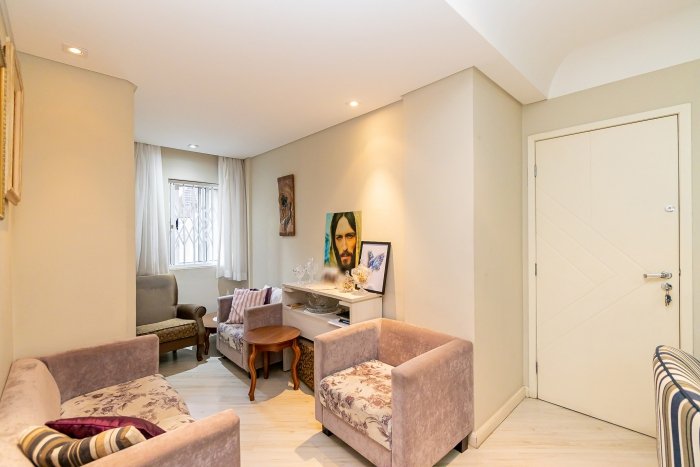 Apartamento à venda com 3 quartos, 149m² - Foto 4