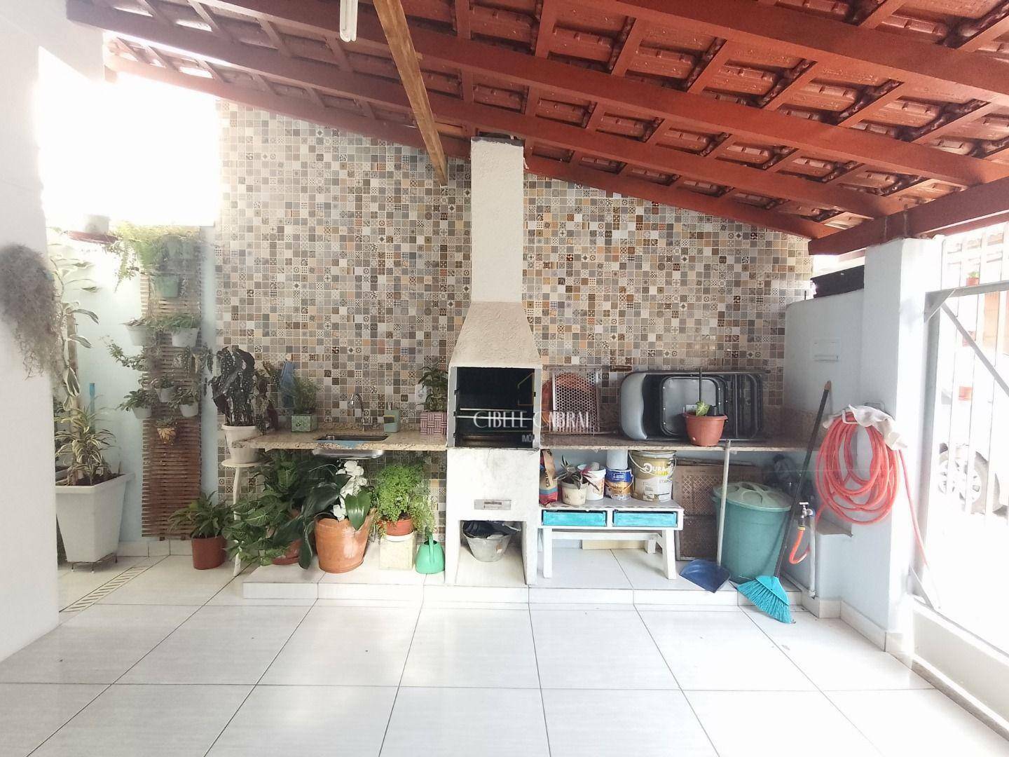 Casa à venda com 2 quartos, 99m² - Foto 15