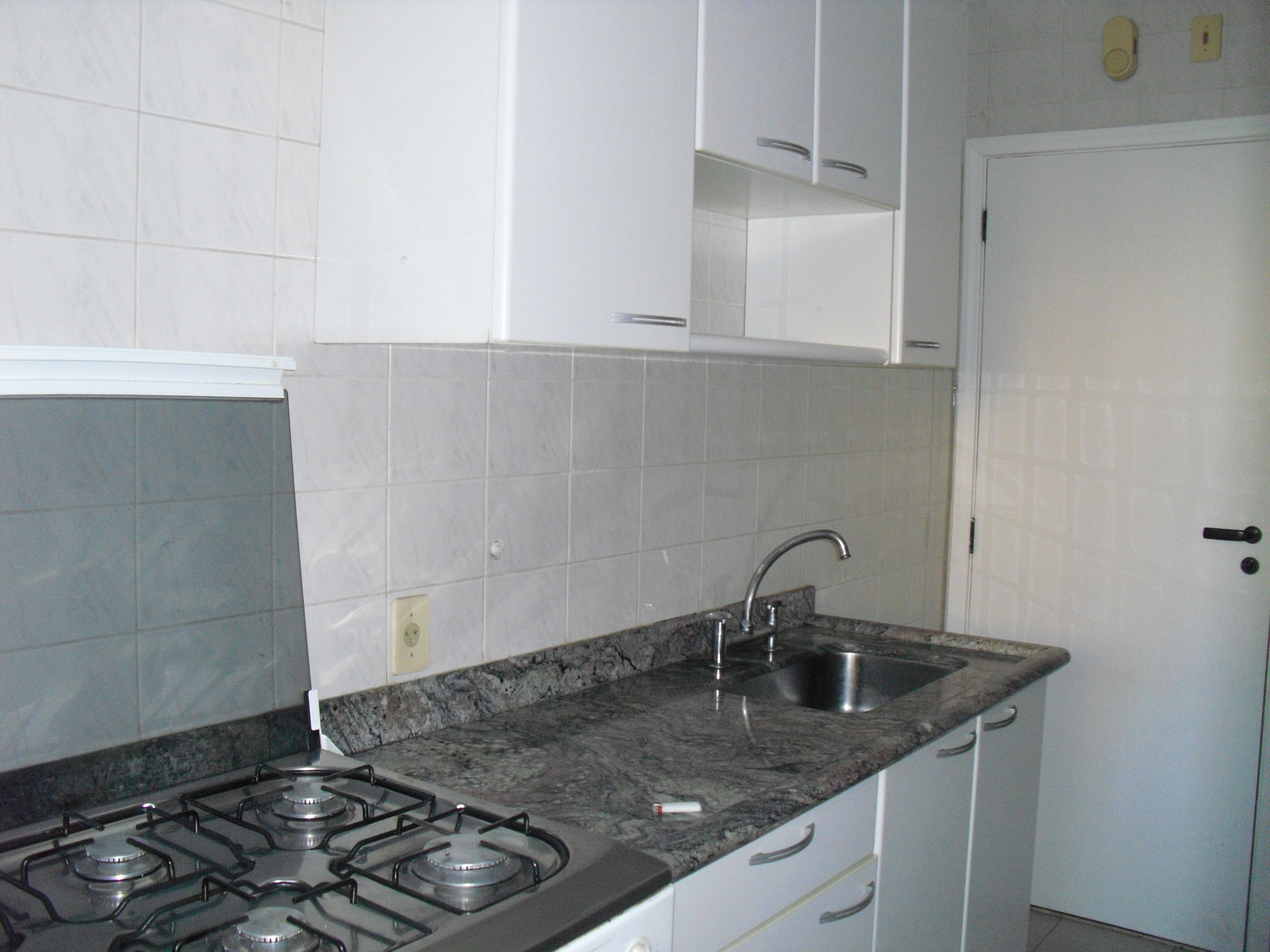 Apartamento à venda com 3 quartos, 90m² - Foto 5