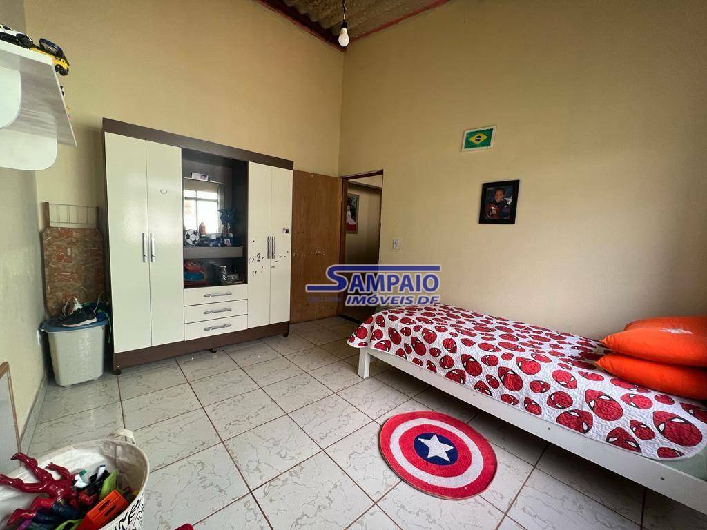 Casa à venda com 3 quartos, 248m² - Foto 10